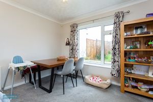 Sitting / Dining Room- click for photo gallery